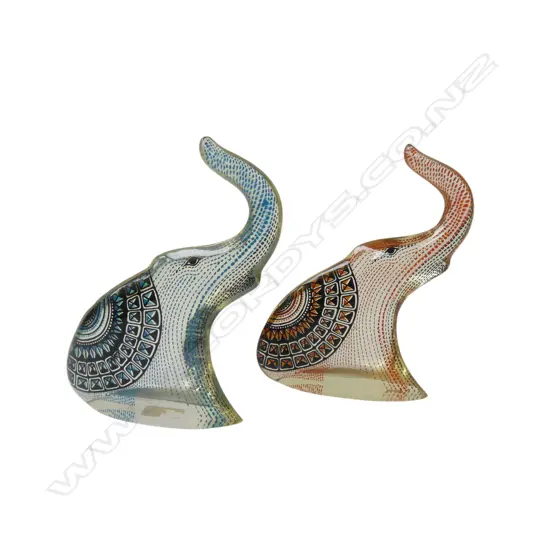 2 ABRAHAM PALATNIK LUCITE ELEPHANTS H.90mm