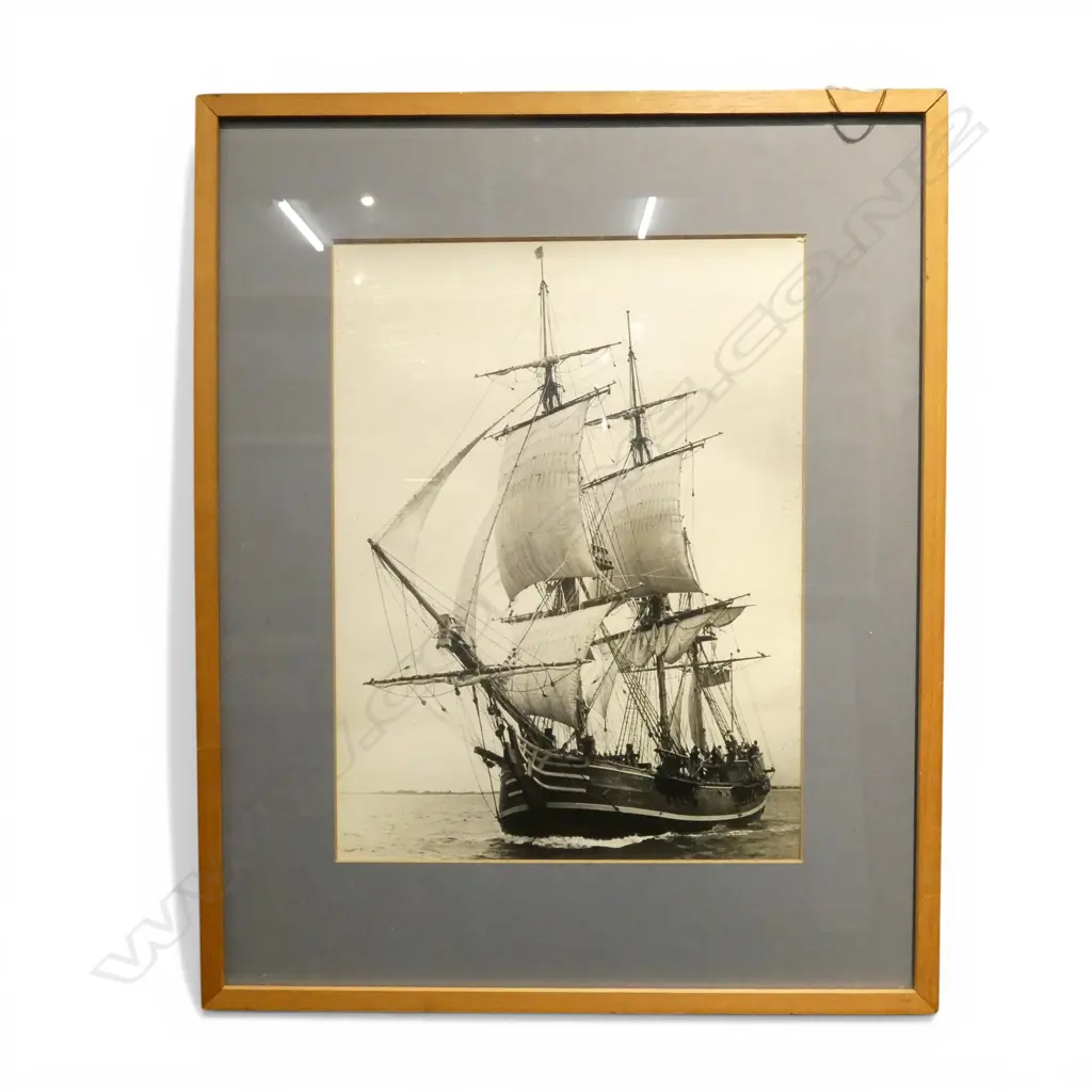 N.Z. HERALD PHOTOGRAPH OF THE H.M.S. BOUNTY REPLICA built in Whangarei in 1978, 355x270mm Image 1++
