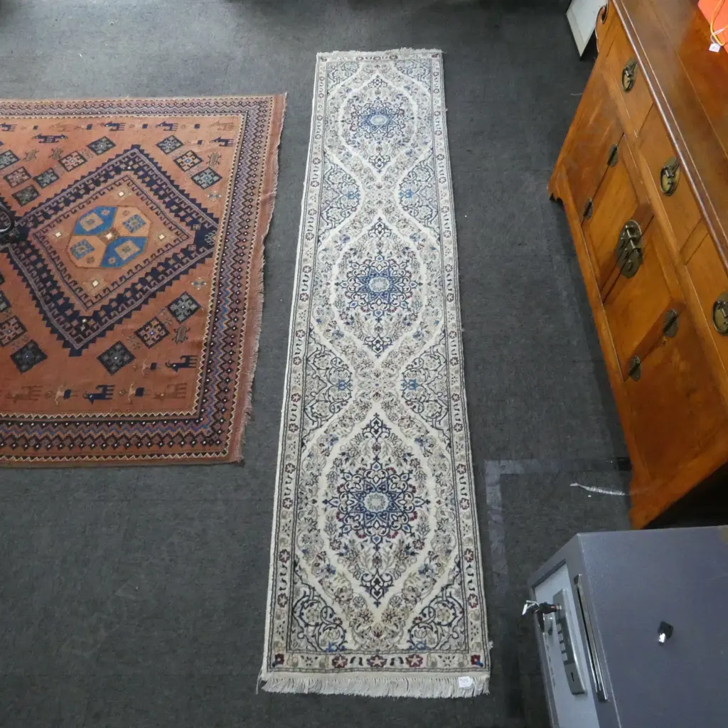 HAND KNOTTED WOOL PILE RUNNER 2900x630mm Image 1++