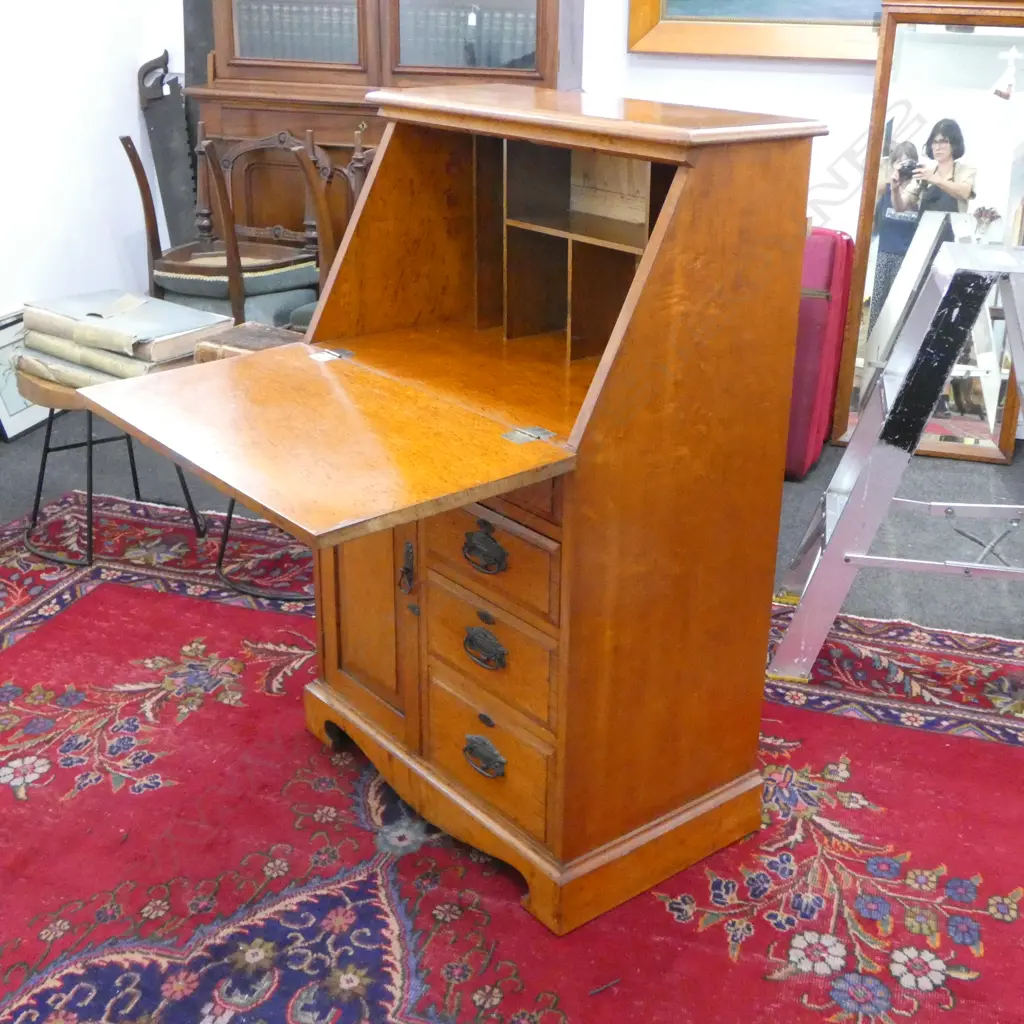 MOTTLED KAURI FULL FRONT BUREAU 765x450x1170mm Image 1++