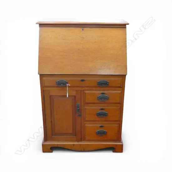 MOTTLED KAURI FULL FRONT BUREAU 765x450x1170mm