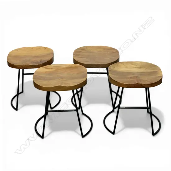 4 PLANK WOOD TOP STOOLS H.450mm