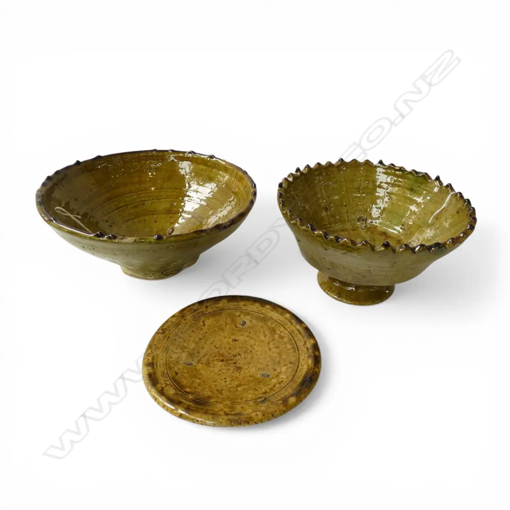 GREEN GLAZED POTTERY FOOTED BOWL Dia.210mm, BOWL Dia.265mm + DISH Dia.165mm faults Image 1++