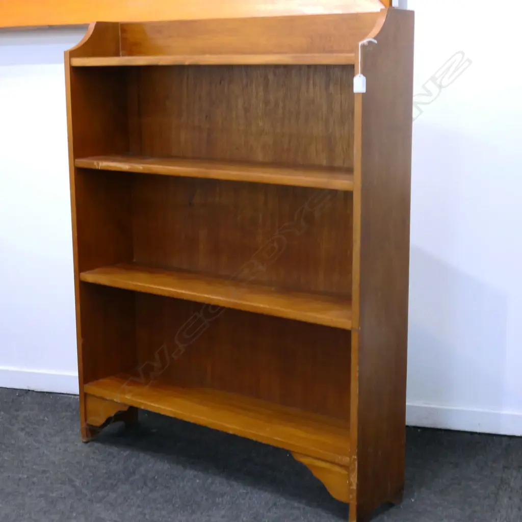 N.Z. NATIVE TIMBER BOOKSHELF 910x210x1150mm Image 1++