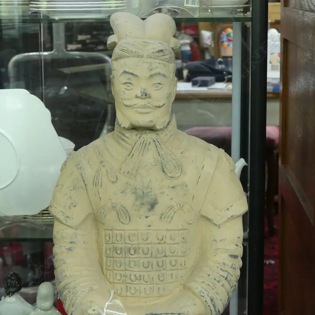 LARGE TERRACOTTA WARRIOR H.730mm Image 1++