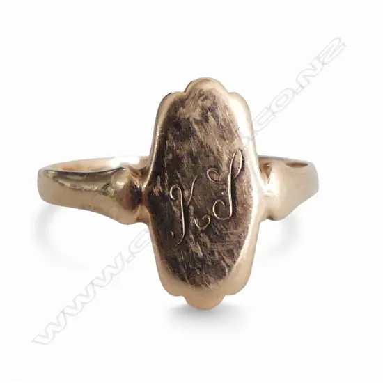 9CT SIGNET RING size S  2.5gms