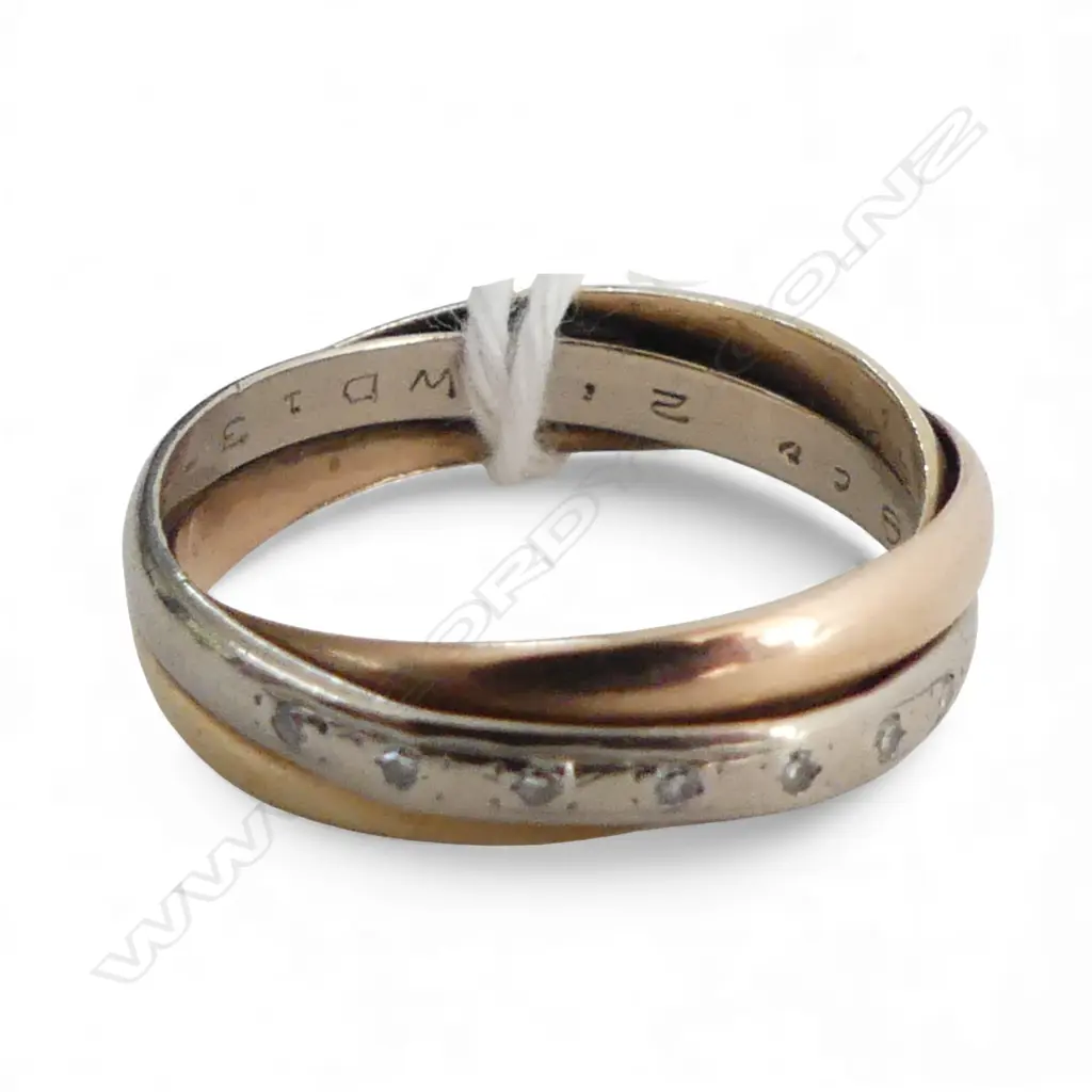 9CT TRI-COLOURED 7 SMALL DIAMOND RUSSIAN  STYLE RING, 3.2gms SIZE N Image 1++