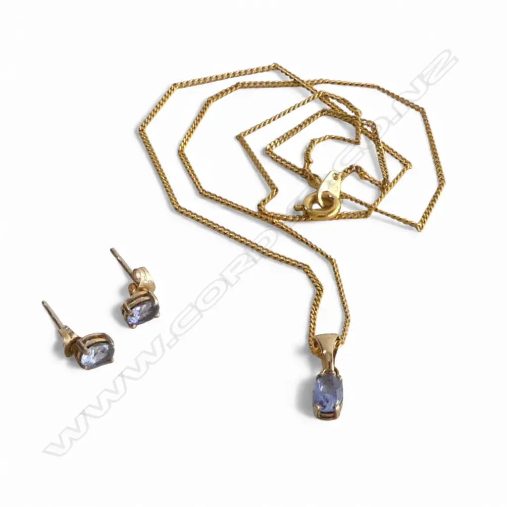 9CT BLUE STONE PENDANT (0.5gms) ON GP CHAIN + PR MATCHING 9CT EARRINGS (0.7gms) Image 1++