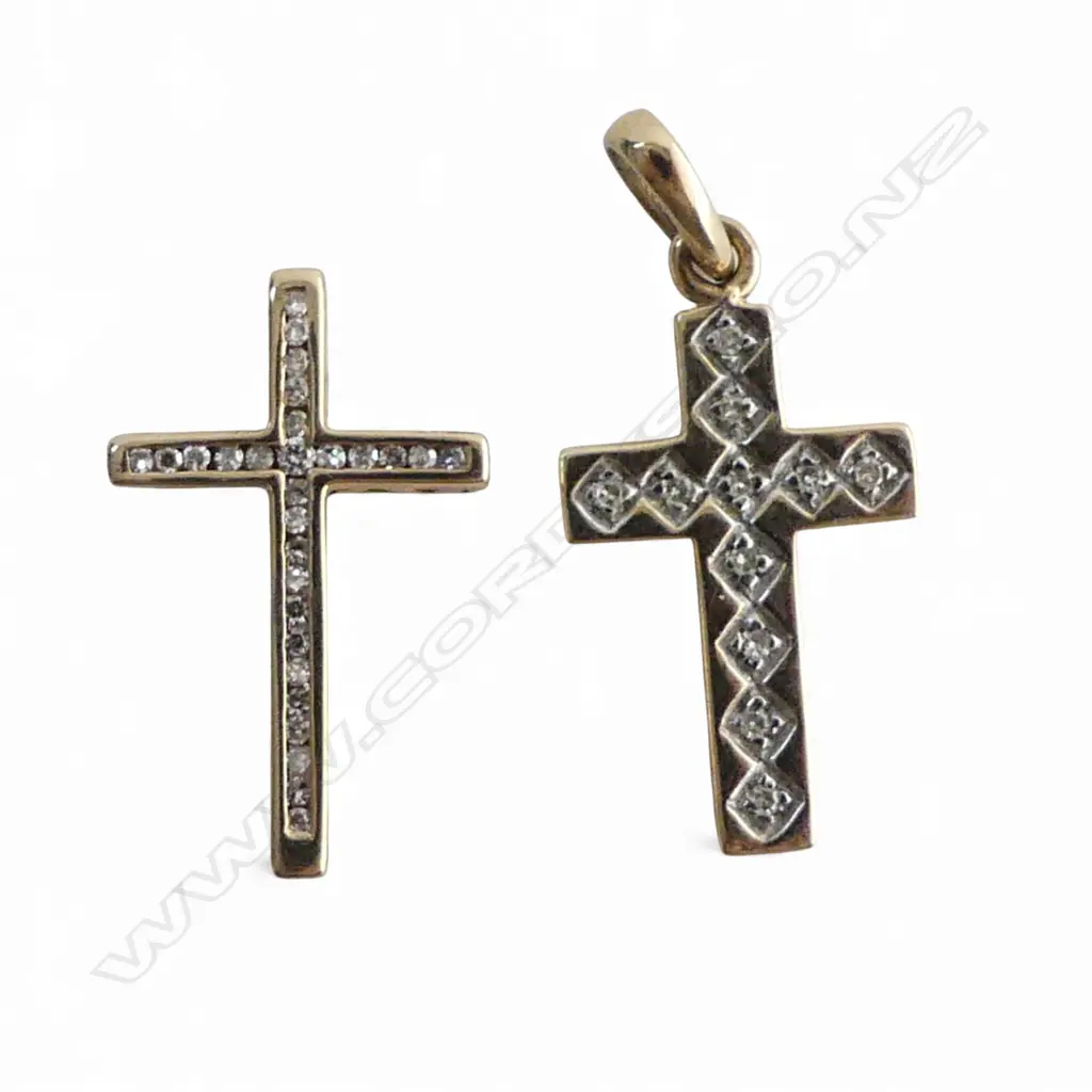 2 9CT GOLD & DIAMOND CROSS PENDANTS, 1.9gms Image 1++