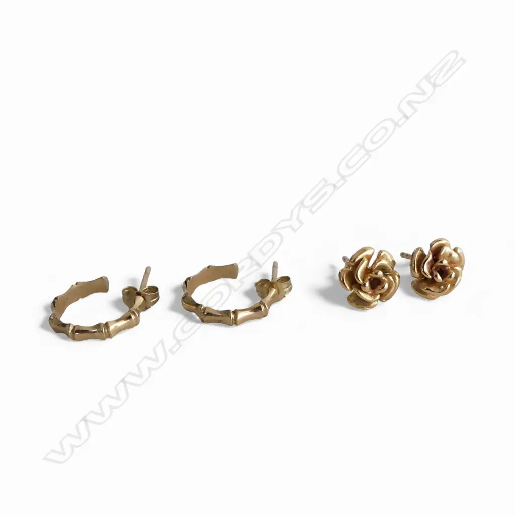 2 PRS 9CT EARRINGS, BAMBOO HOOPS / ROSES 3gms Image 1++