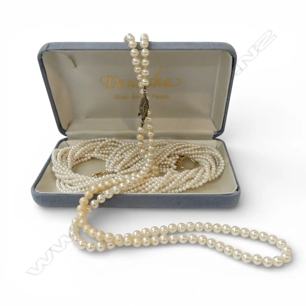SHELL BASED CULTURED PEARLS with SILVER CLASP 880MM LONG. & SIMULATED ROPE TWIST PEARLS R/G CLASP Image 1++