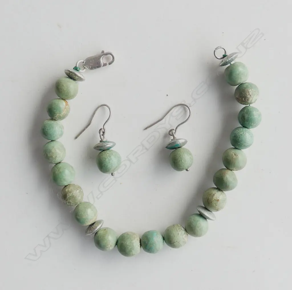 TURQUOISE & SILVER BEAD TRIBAL BRACELET & EARRINGS Image 1++