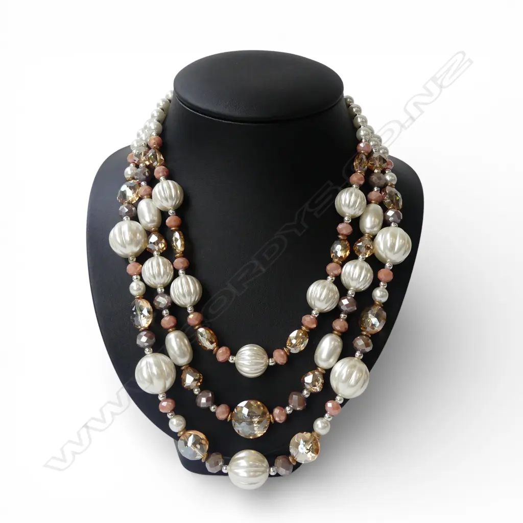 COSTUME 3 STRAND FAUX PEARL & BEAD NECKLACE  460 mm Image 1++