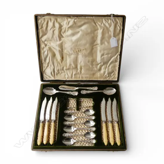 NZR CUTLERY SET PRESENTED TO “MR HUNT” c.1910 w. stg silver plaque & collars