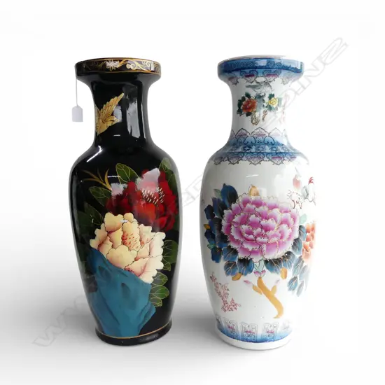 2 ORIENTAL VASES (BLACK AF) H.610mm