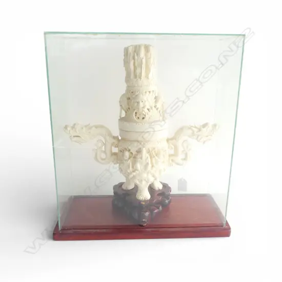 CHINESE RESIN INCENSE BURNER H.410mm in perspex display case 390x160x450mm