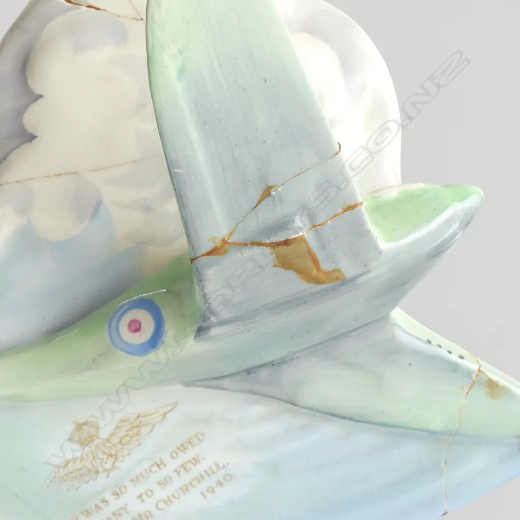CINDERELLA CROWN DEVON WALL PLAQUE H150MM & AF C/DEVON BATTLE OF BRITON SPITFIRE COM WALL PLAQUE FAULTEDL290MM Image 1++