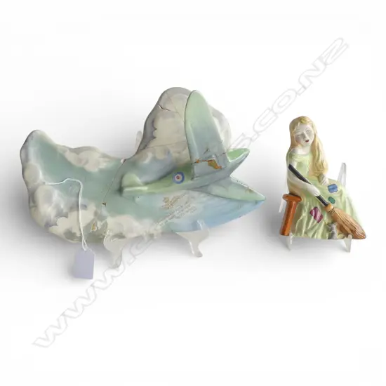 CINDERELLA CROWN DEVON WALL PLAQUE H150MM & AF C/DEVON BATTLE OF BRITON SPITFIRE COM WALL PLAQUE FAULTEDL290MM