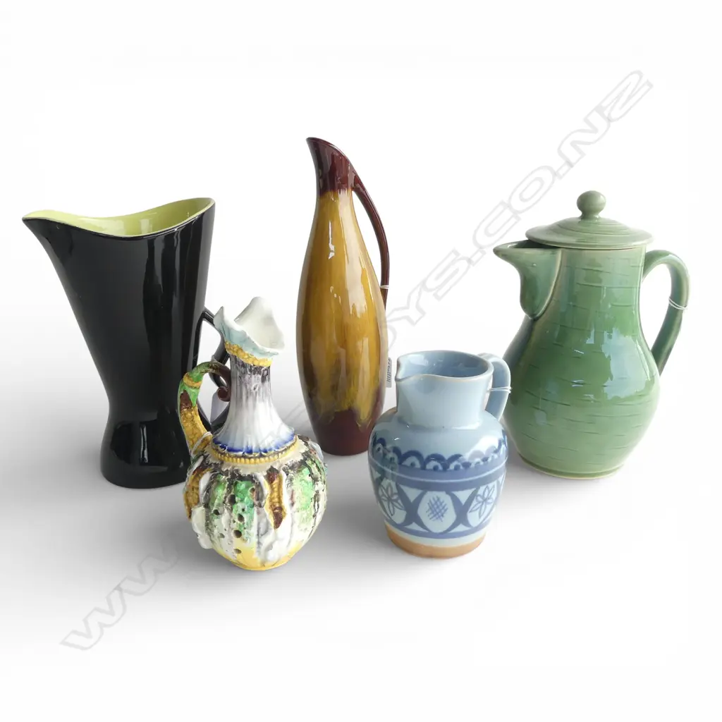 COLLECTION OF 5 MIDCENTURY JUGS 280MM TALLEST Image 1++