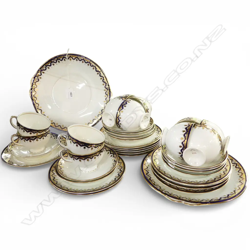 VINTAGE MINTON CHINA TEASET 12 CSPS 2 CAKE PLATES ROYAL BLUE & GILT PAT Image 1++