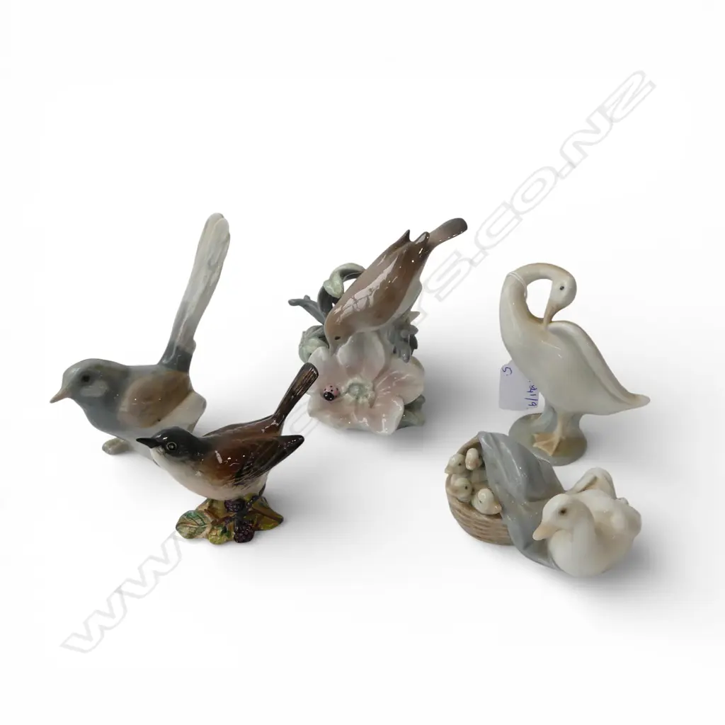 4 LLADRO BIRDS + 1 BESWICK H.130mm Image 1++