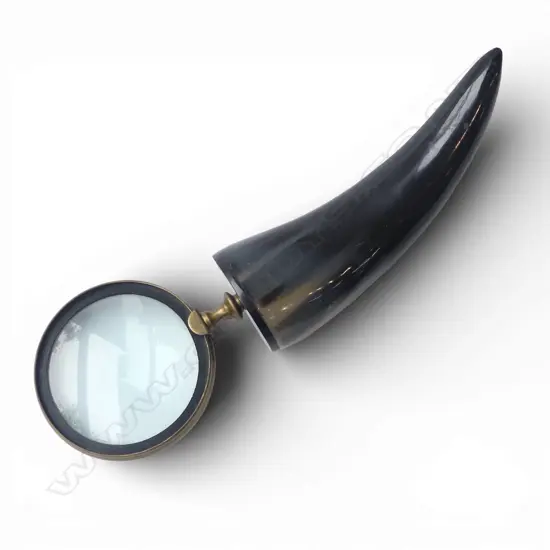 HORN MAGNIFYING GLASS L.370mm