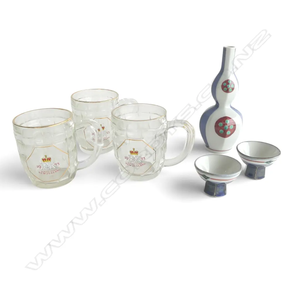 3 ER 1953 ROYAL VISIT MUGS, 2 ORIENTAL CUPS & VASE H.170mm Image 1++