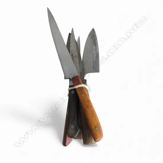 5 small JAPANESE CHEF'S KNIVES signed blades. Longest 300mm