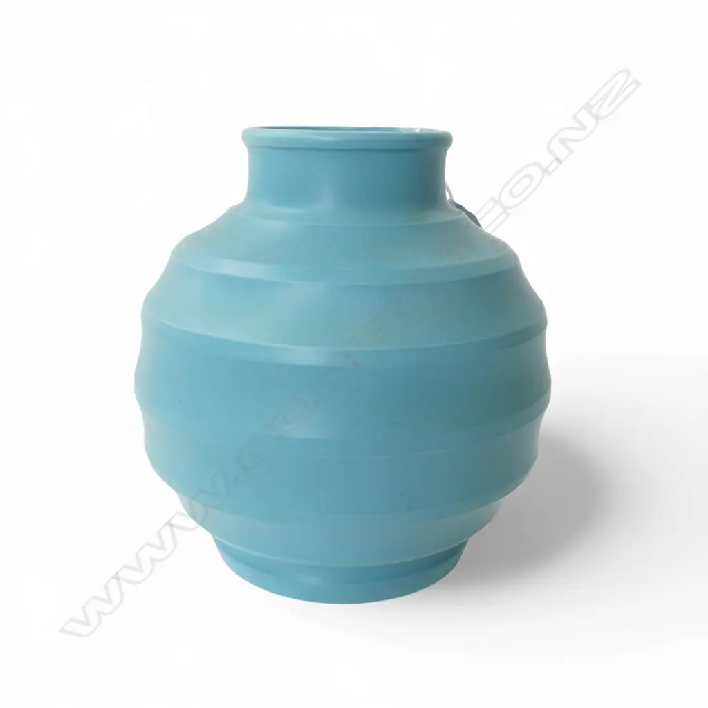 Keith Murray for Wedgwood ceramic hand thrown vase grey/blue tone eggshell finish H.185mm Image 1++