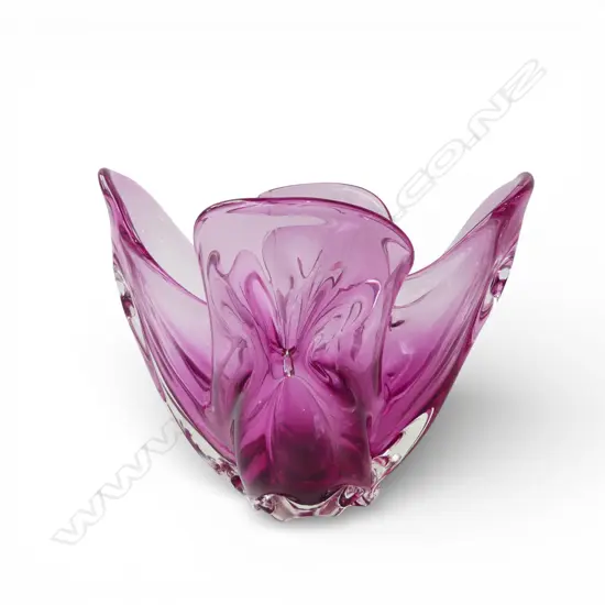 MID CENTURY HINERI ART GLASS VASE, H.210mm tiny chip to rim