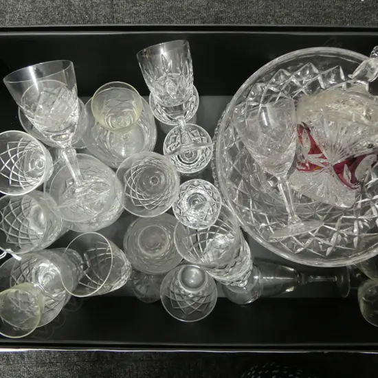ASST. CRYSTAL GLASSES, GLASS BOWLS ETC