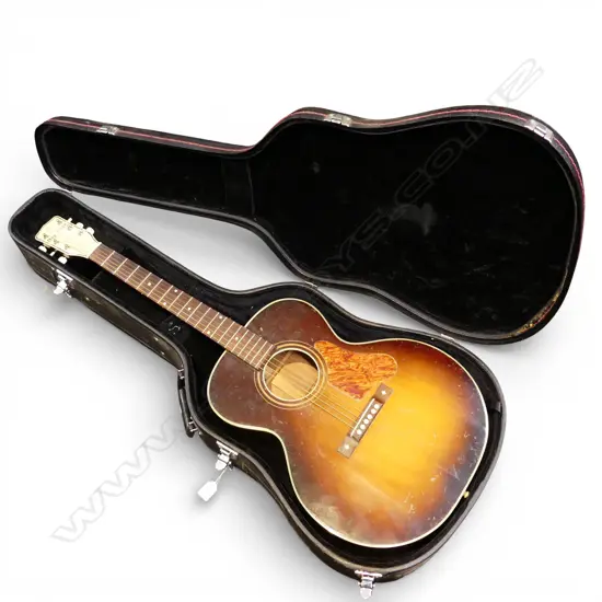 ORIGINAL ROY SMECK PROFFESSIONAL ACOUSTIC HARMONY GUITAR c.1949-50 IN HARD CASE  ex Midge Marsden Collection