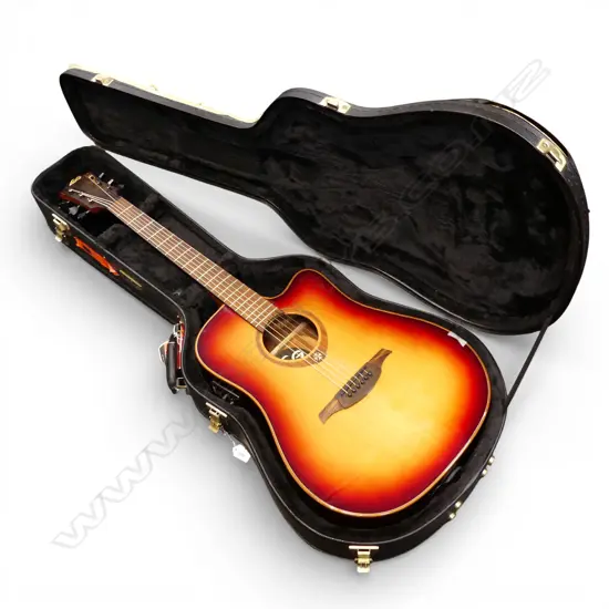 TRAMONTANE ELECTRIC ACOUSTIC GUITAR some damage IN HARD CASE ex Midge Marsden Collection