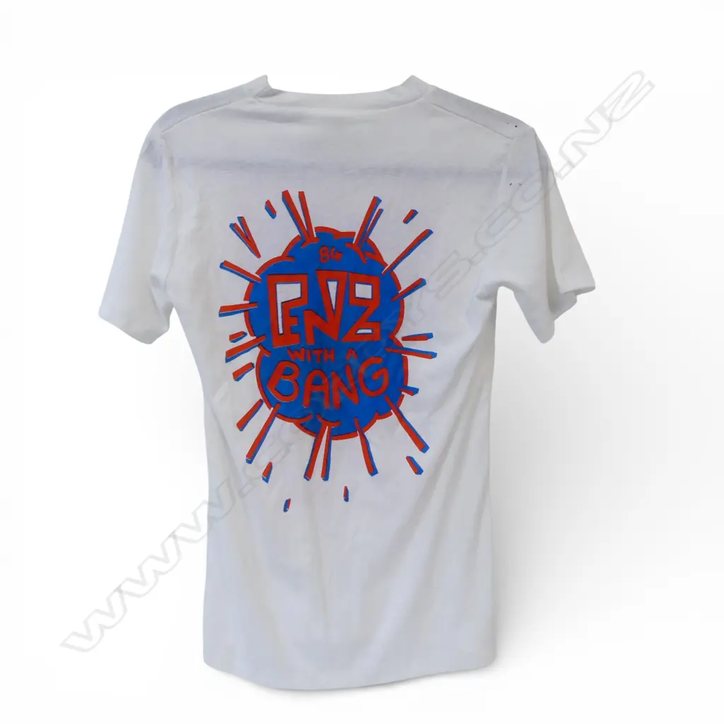 SPLIT ENZ ENDS WITH A BANG TOUR T SHIRT 1984 SIZE SMALL Image 1++