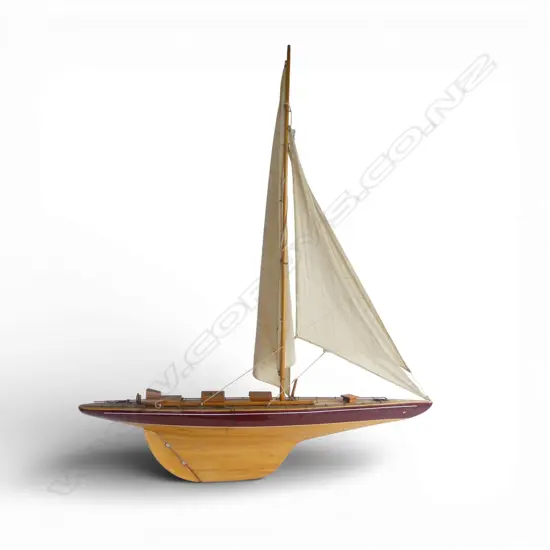 MODEL YACHT H.1200mm L.910mm