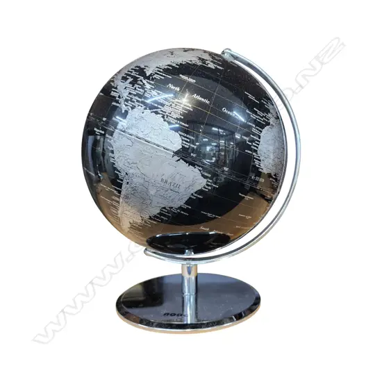 NOOD BLACK AND SILVER GLOBE H.310mm