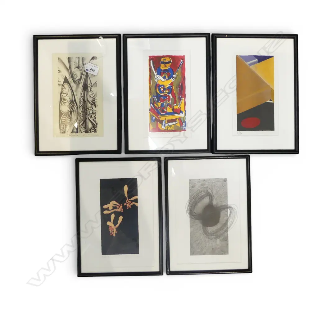 5 ARTWORKS + 2 DECO PHOTO FRAMES Image 1++
