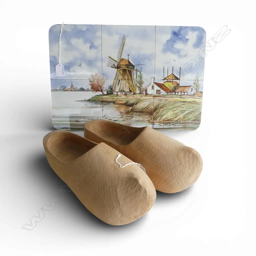 PR VINTAGE DUTCH WOODEEN CLOGS L310MM & 6 TILE DUTCH WINDMILL SCENE H300 L450MM Image 1++
