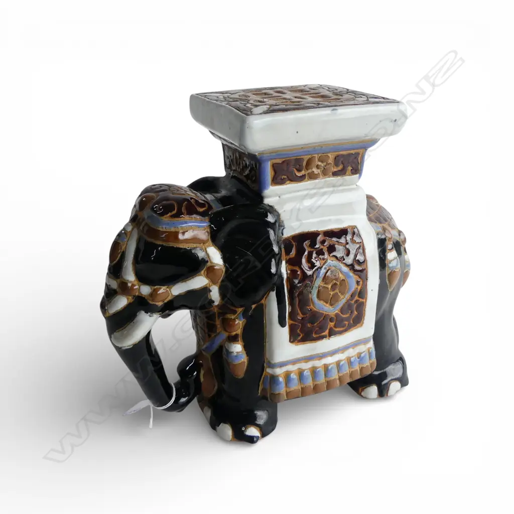 CERAMIC ELEPHANT H.275mm Image 1++