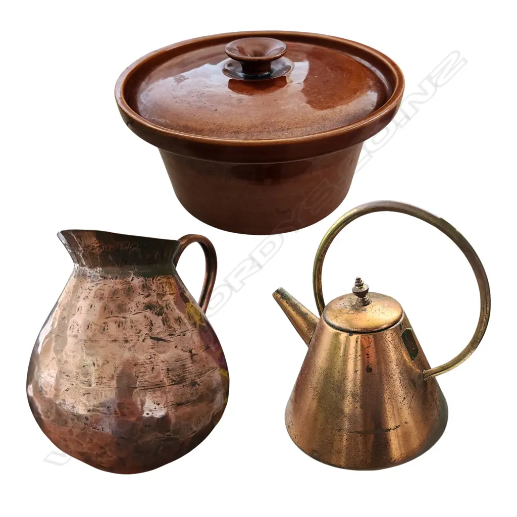 COPPER JUG, COPPER TEAPOT WITH A BRASS HANDLE AND A LARGE TEMUKA CASSEROLE DISH Image 1++