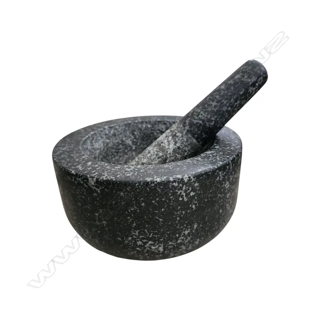 LARGE AND HEAVY (7.5KG) MORTAR IN BLACK SPECKLED GRANITE 110h x 200w mm Image 1++