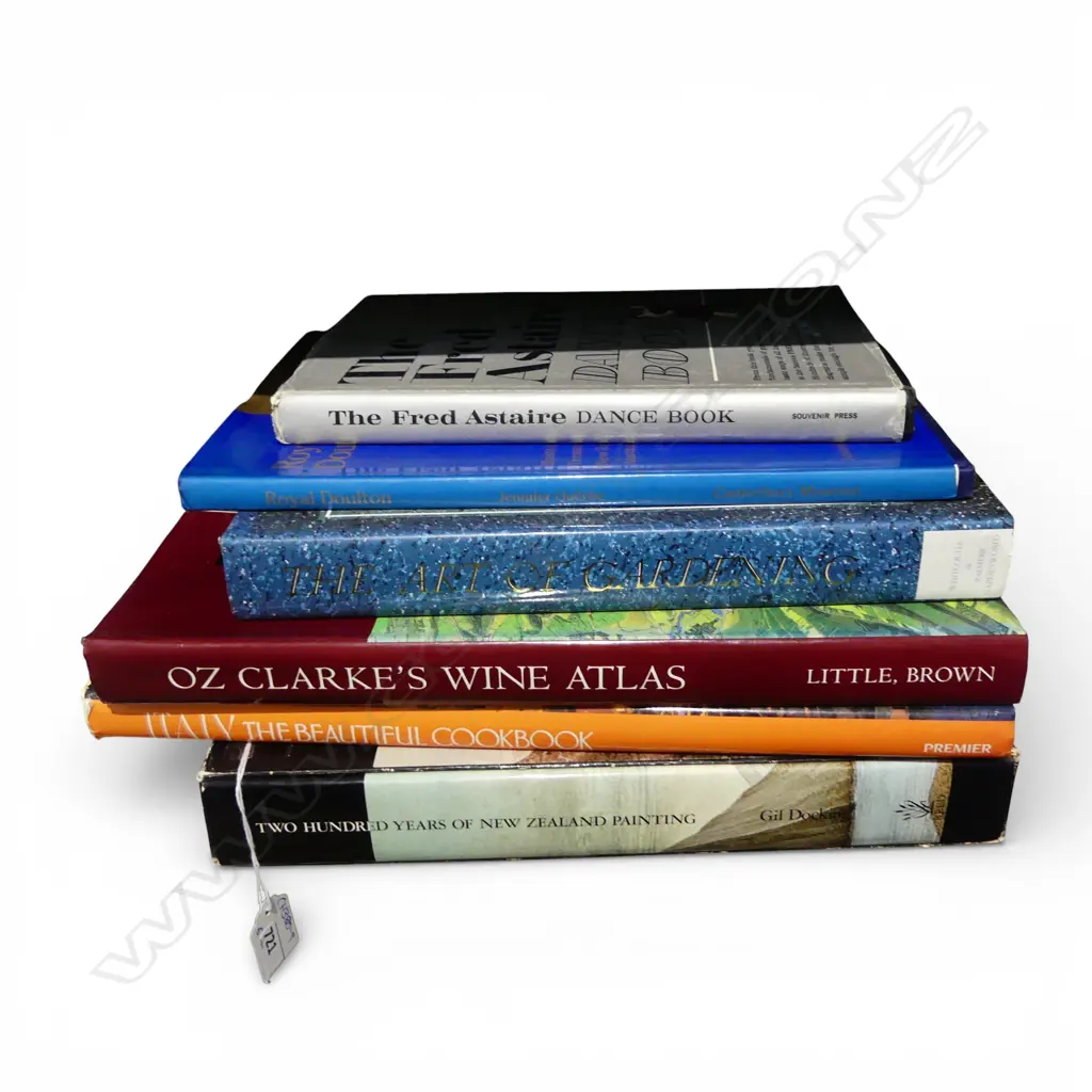 6 REFERENCE BOOKS; 200 YEARS OF N.Z. ART PAINTING by GILL DOCKING, ROYAL DOULTON etc Image 1++