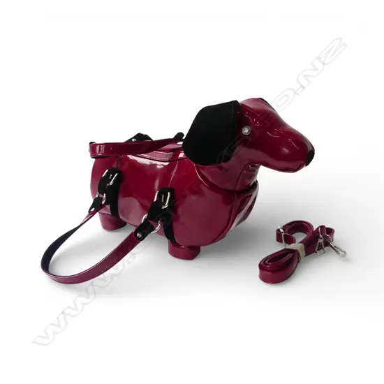 RED DACHSHUND HAND BAG