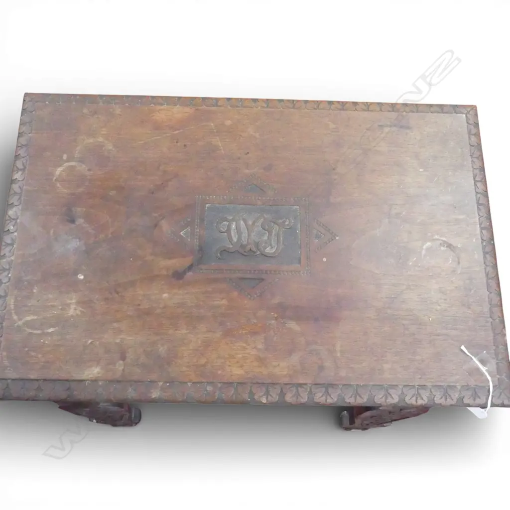 CARVED WOODEN SIDE TABLE 685x455x680mm Image 1++