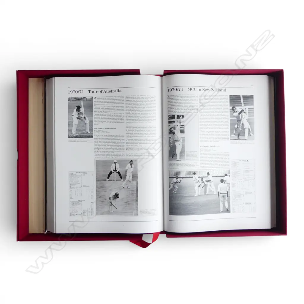 MEN IN WHITE - THE HISTORY OF NEW ZEALAND INTERNATIONAL CRICKET 1894-1985; Ed. 281/1200 in case Image 1++