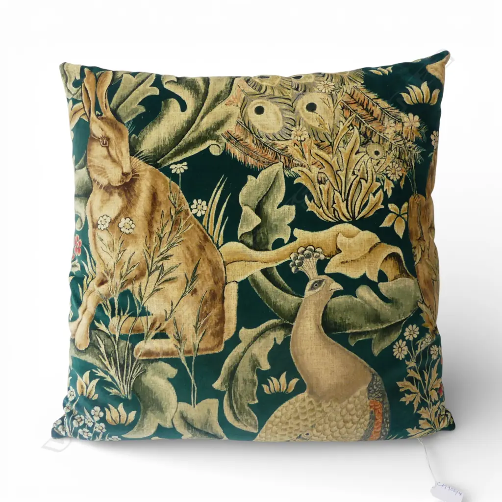 MORRIS & CO VELVET CUSHION 500x500mm Image 1++