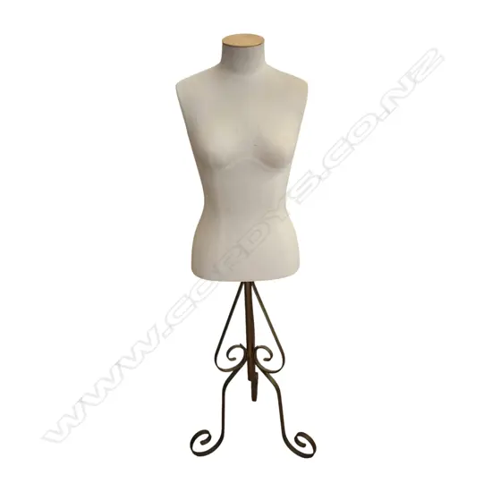 MANNEQUIN TORSO ON METAL STAND H.1500mm