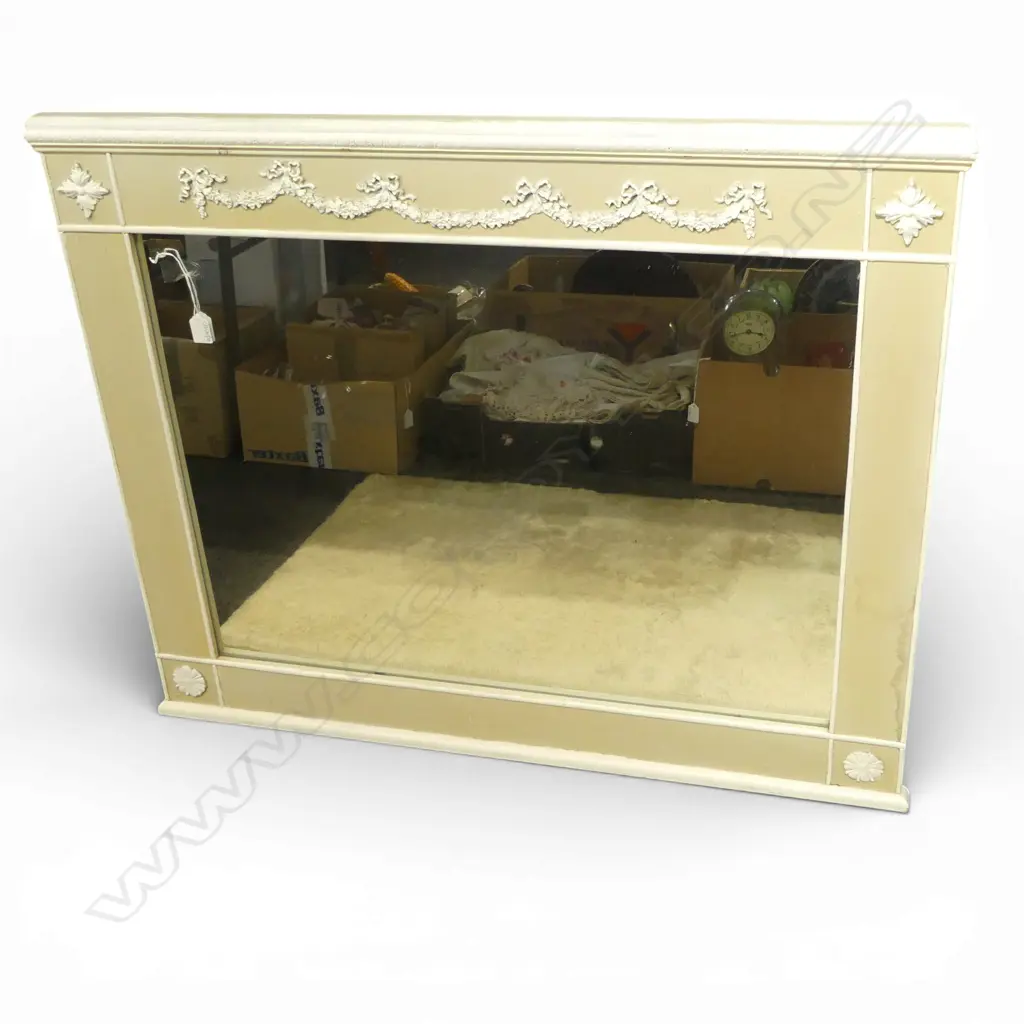 MIRROR w. WHITE PAINTED FRAME 835x1015mm Image 1++
