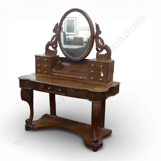 VICTORIAN MAHOGANY DRESSING TABLE W.1180mm