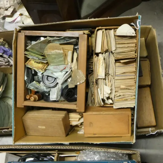 BOX OF VINTAGE WATCH PARTS BOXED WATCH MAKERS TOOL ETC